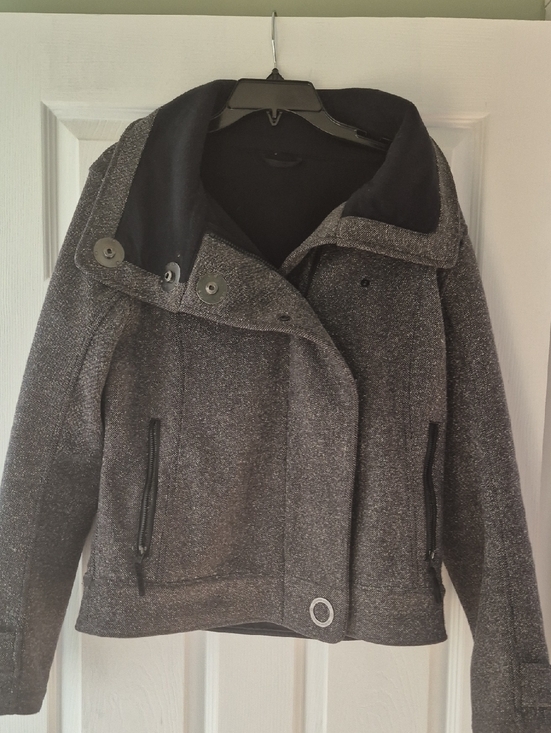 lululemon athletica Jackets & Blazers - lululemon athletica Women's Charcoal Tweed Pea Coat